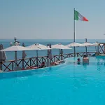 Porto Roca 4*