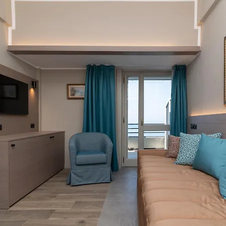 Porto Roca 4*