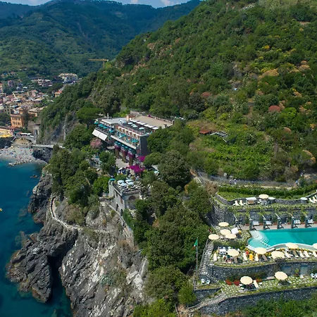 Porto Roca Hotell 4*