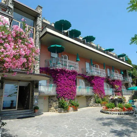 Hotel Porto Roca 4*