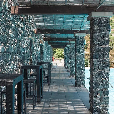 فندق Porto Roca مونتيروسّو ال ماري