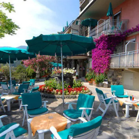 Porto Roca Monterosso al Mare