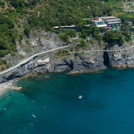 Porto Roca 4* Monterosso al Mare