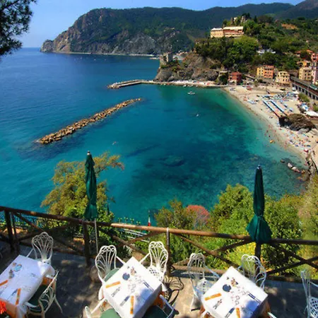Porto Roca فندق