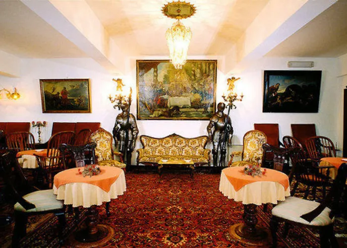 Porto Roca Monterosso al Mare