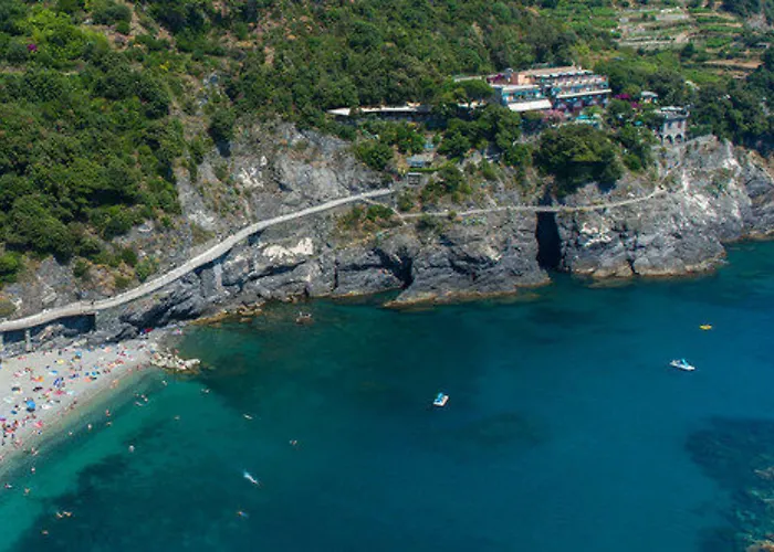 Porto Roca 4* Monterosso al Mare